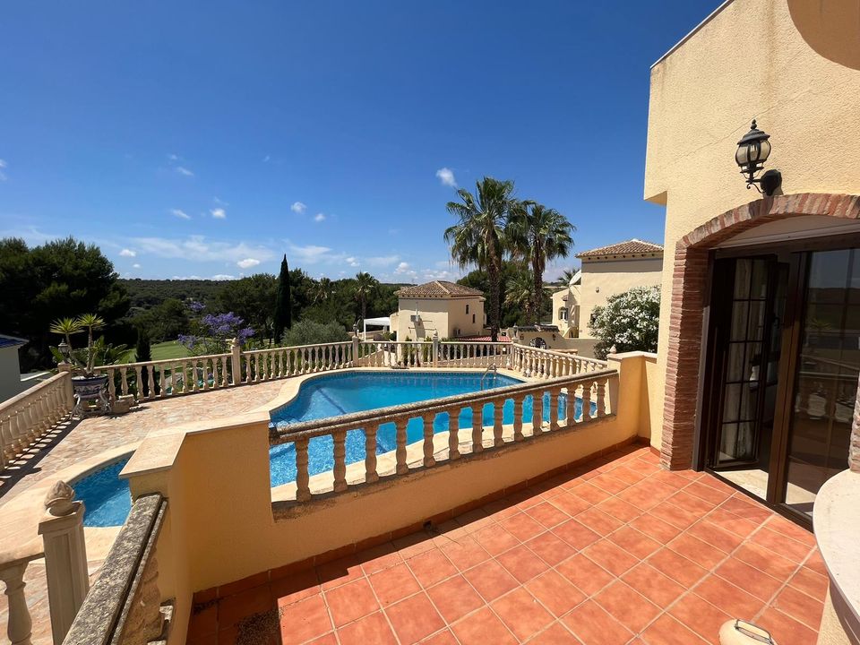 Properties for sale in Las Ramblas, Alicante province Kyero